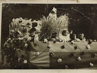 Fête des chars de Molières
