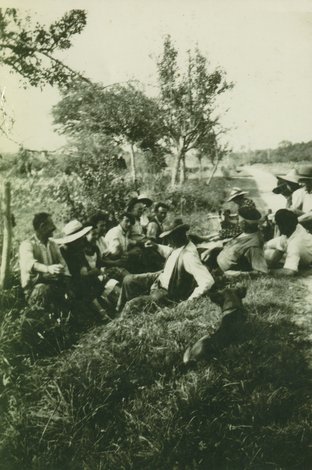 Photo d'un groupe de personne