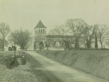Photo de l'église paroissiale de Saint-Germain d'Espanel
