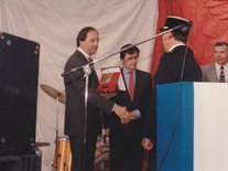 photo de l'inauguration de la caserne des pompiers, 1992