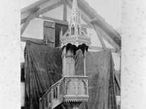Photo de la chaire de l'église de Molières