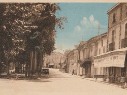 Carte postale ancienne de la ville de Molières 82