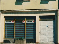 Photo de magasin qui vendait des pile wonder dans l'allée des Promenades 