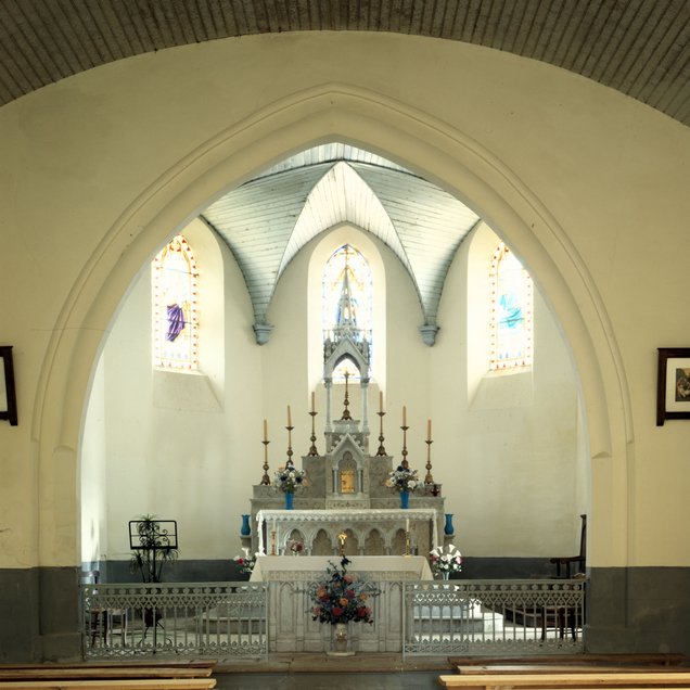 photo de l'intérieur d'une église