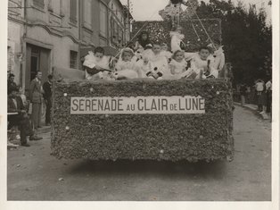 photo de la fête des chars de Molières 