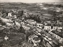 Carte postale ancienne de la ville de Molières 82