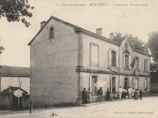 Carte postale de la gendarmerie de Molières