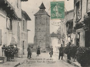 Photo de l'ancienne tout de Molières